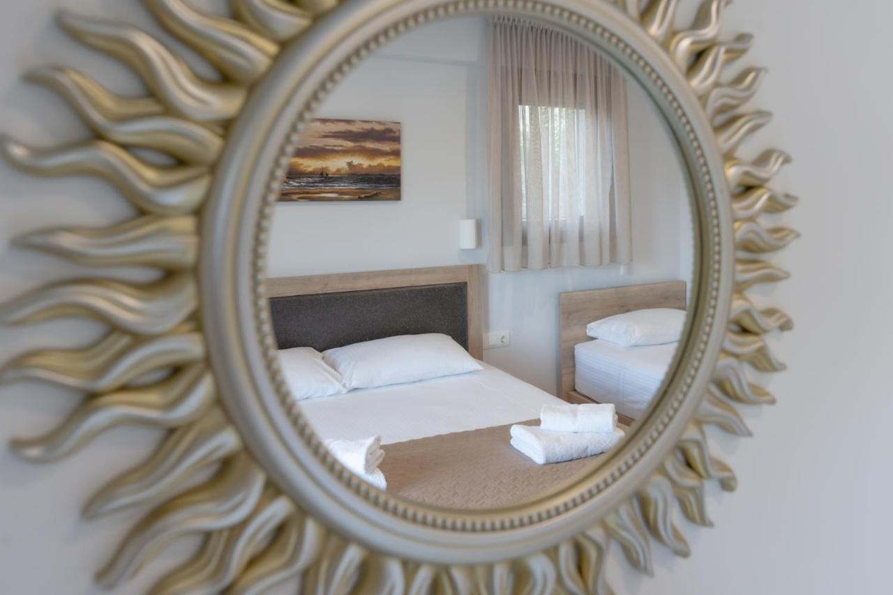 Sunshine Rooms And Suites Nea Vrasna Luaran gambar
