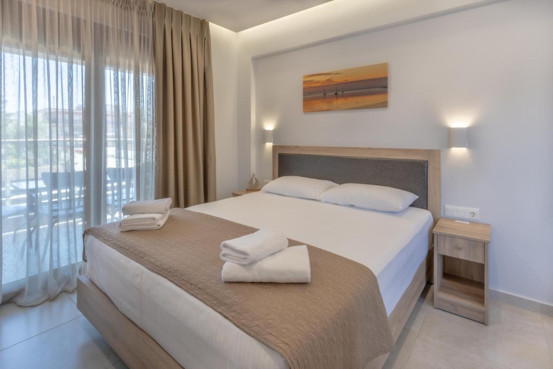 Sunshine Rooms And Suites Nea Vrasna Luaran gambar