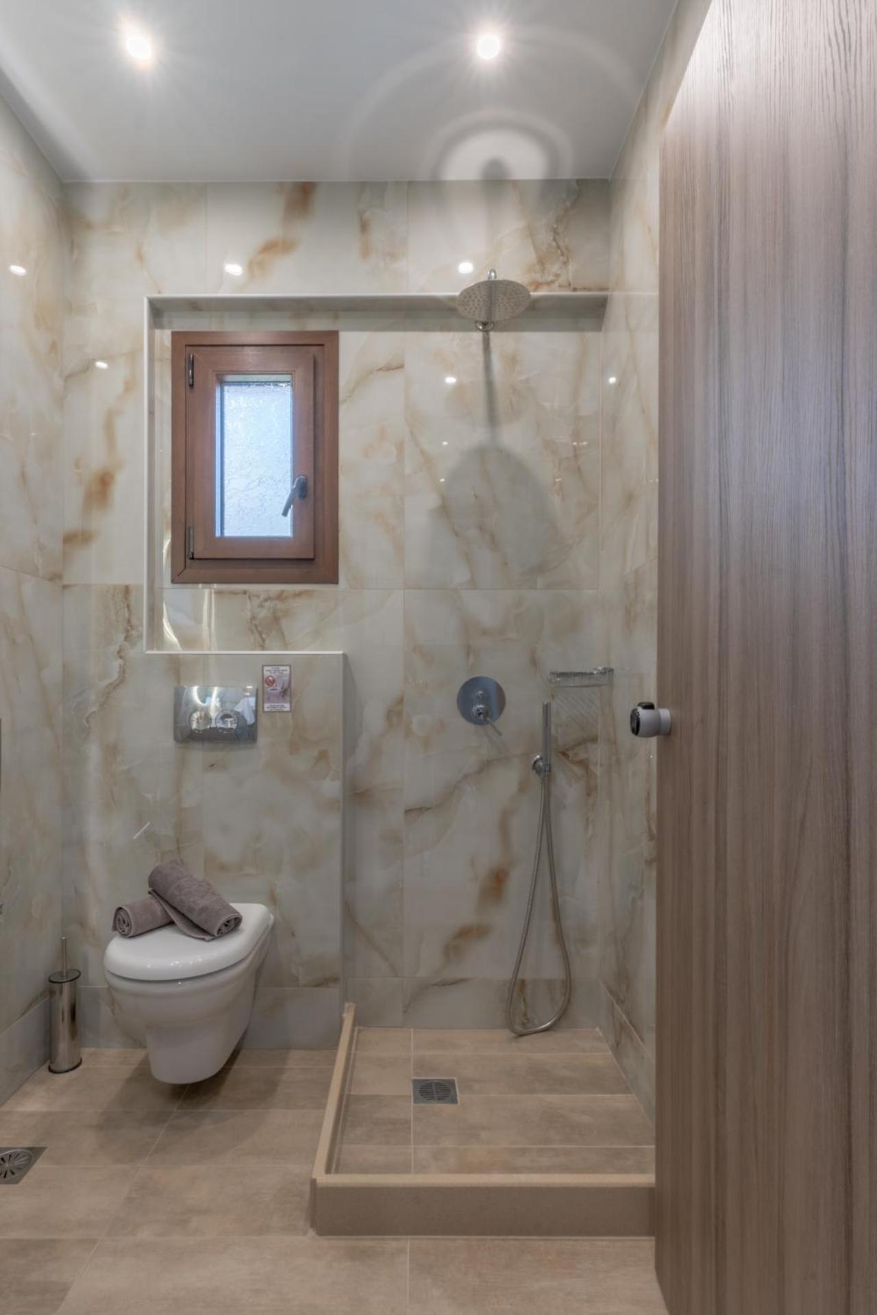 Sunshine Rooms And Suites Nea Vrasna Luaran gambar